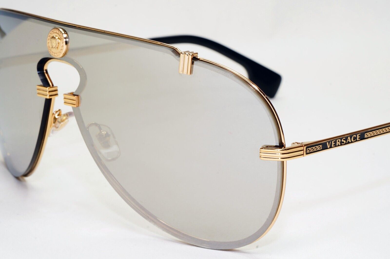 Versace Sunglasses Gold Silver Mirror Medusa Pilot Shield MOD VE 2243 1002/6G