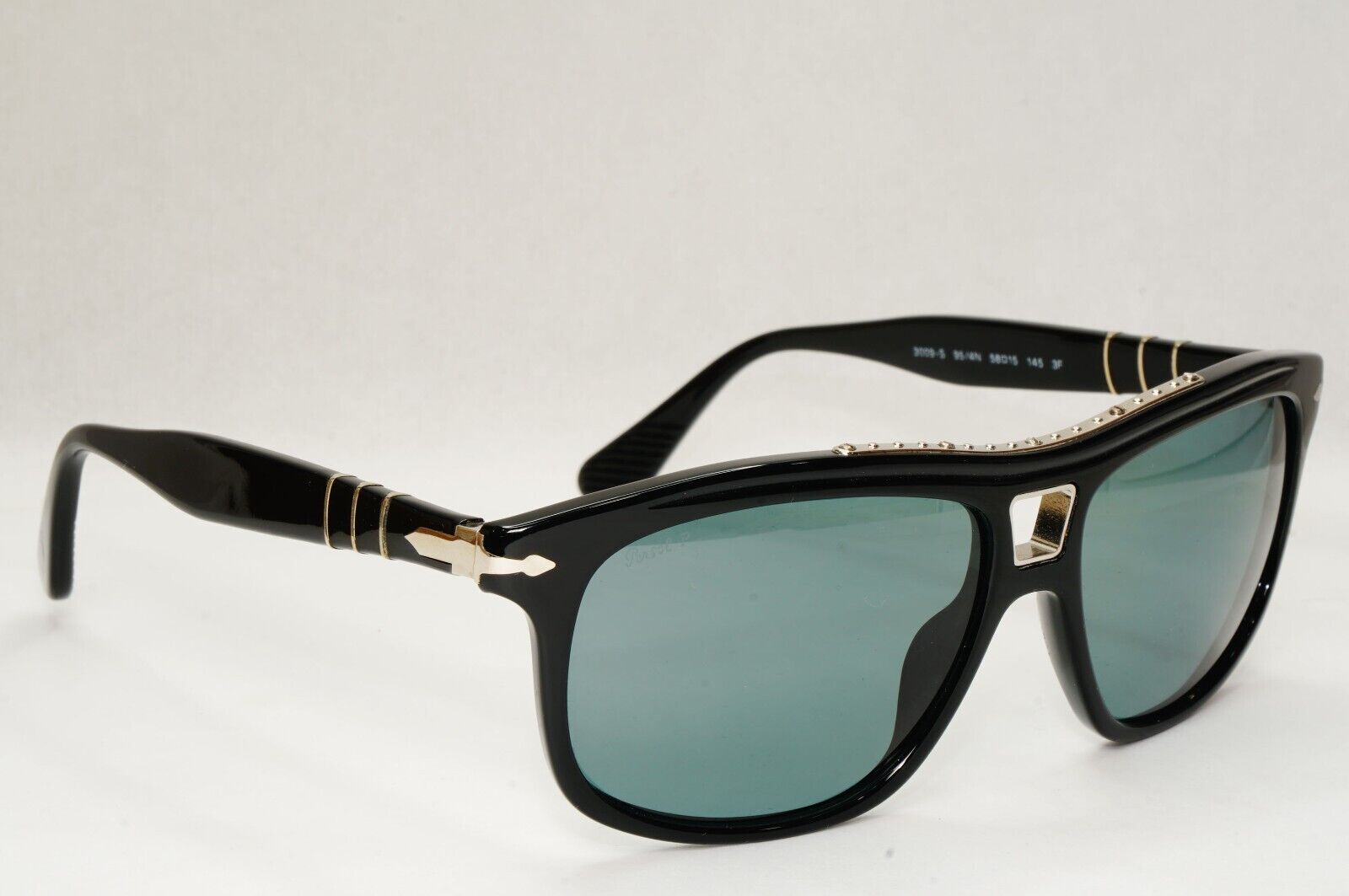 Persol Sunglasses 2011 Roadster Black Polarized Photo Chromic 3009-S 95/4N 58mm
