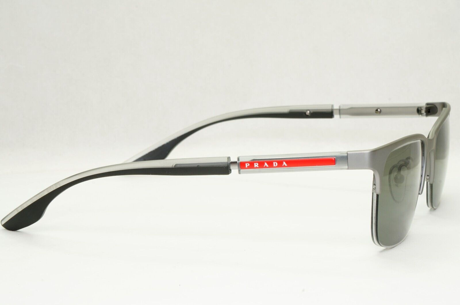 Prada Sunglasses Polarized Grey Silver Mirror Square PS55OV VPS 55O DG1-1O1 52mm