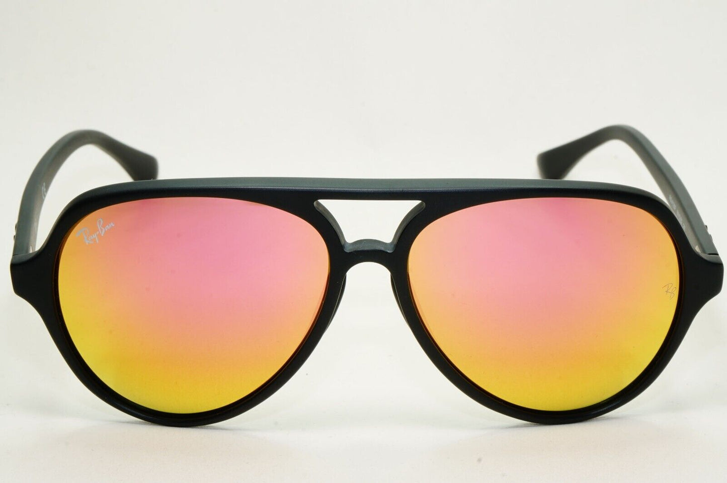 Ray-Ban Sunglasses 2010 Vintage CATS 5000 Rare Black Pink Gold RB 4125-F 901S/Z2