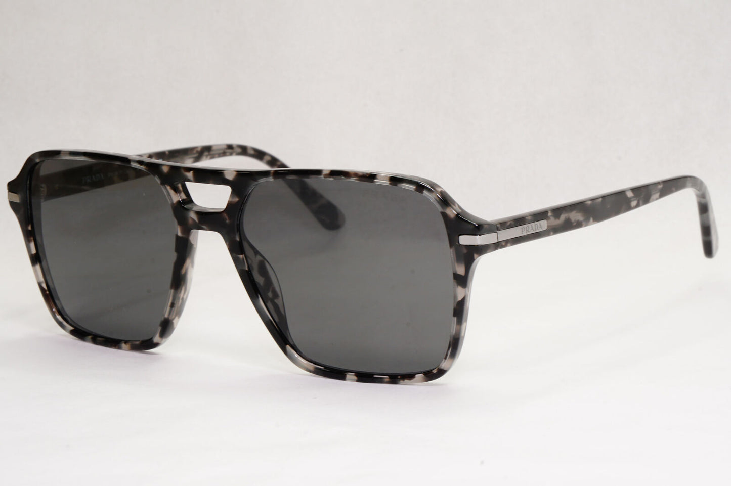 Prada Sunglasses Glass Lens Black Tortoise Navigator PR20YS SPR 20Y 19A-09C 55mm