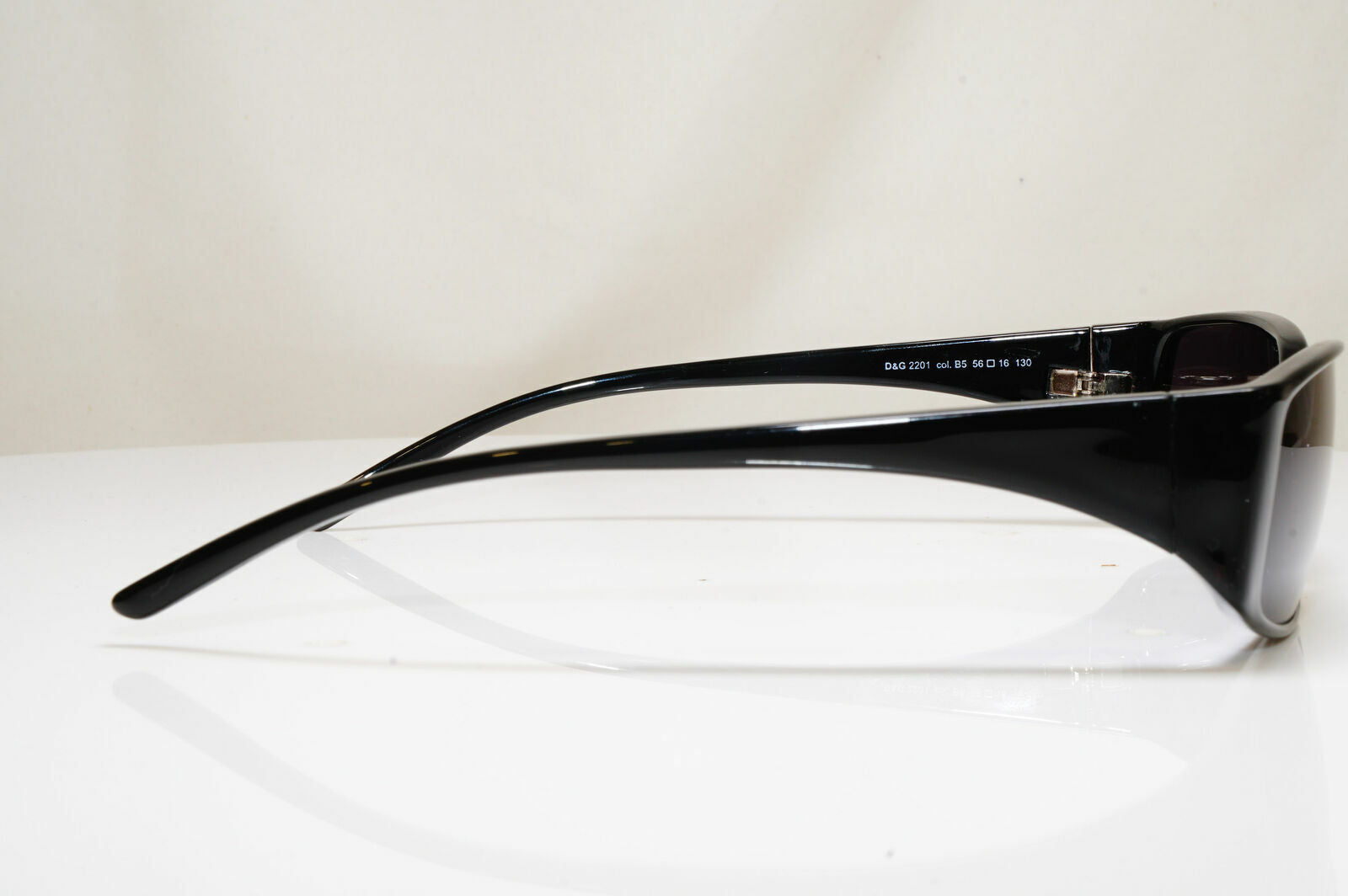 Authentic DOLCE & GABBANA Vintage Sunglasses Black Rectangle D&G 2201 B5 26535