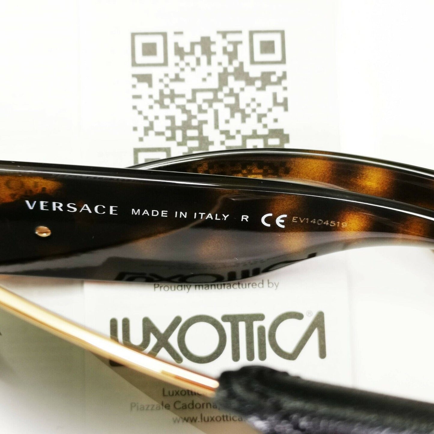 Authentic VERSACE Sunglasses Brown Mens Unisex Square Gold Medusa 2207-Q 1002/3