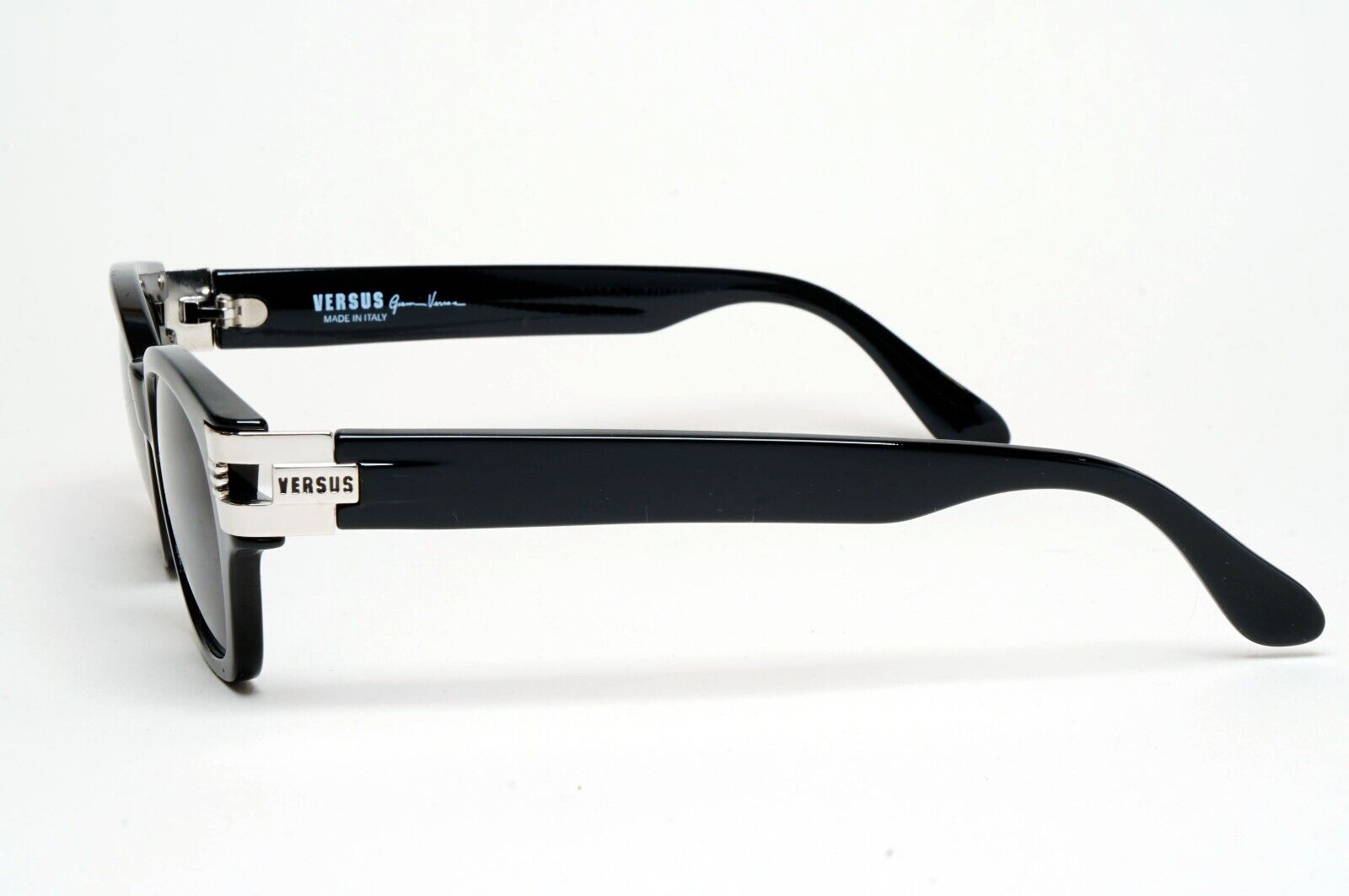 Versus Sunglasses 1996 by Gianni Versace Vintage Black Silver MOD E28 COL 852