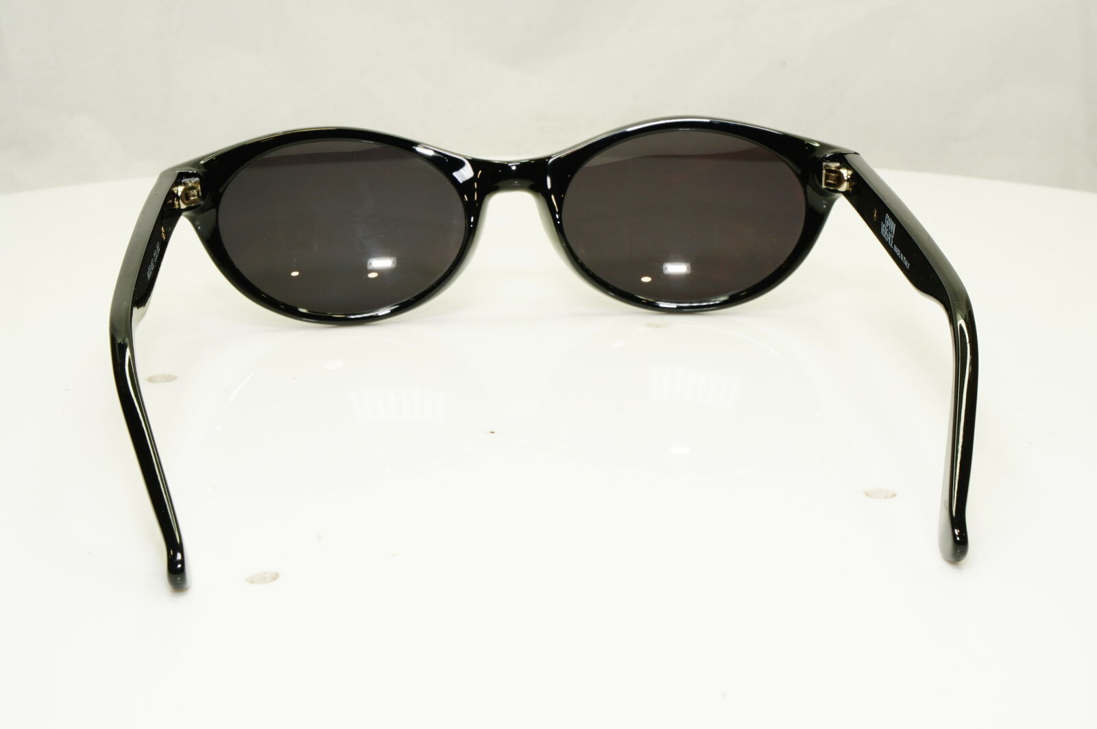 Gianni Versace 1996 Mens Unisex Vintage Glossy Black Sunglasses MOD 453 COL 852