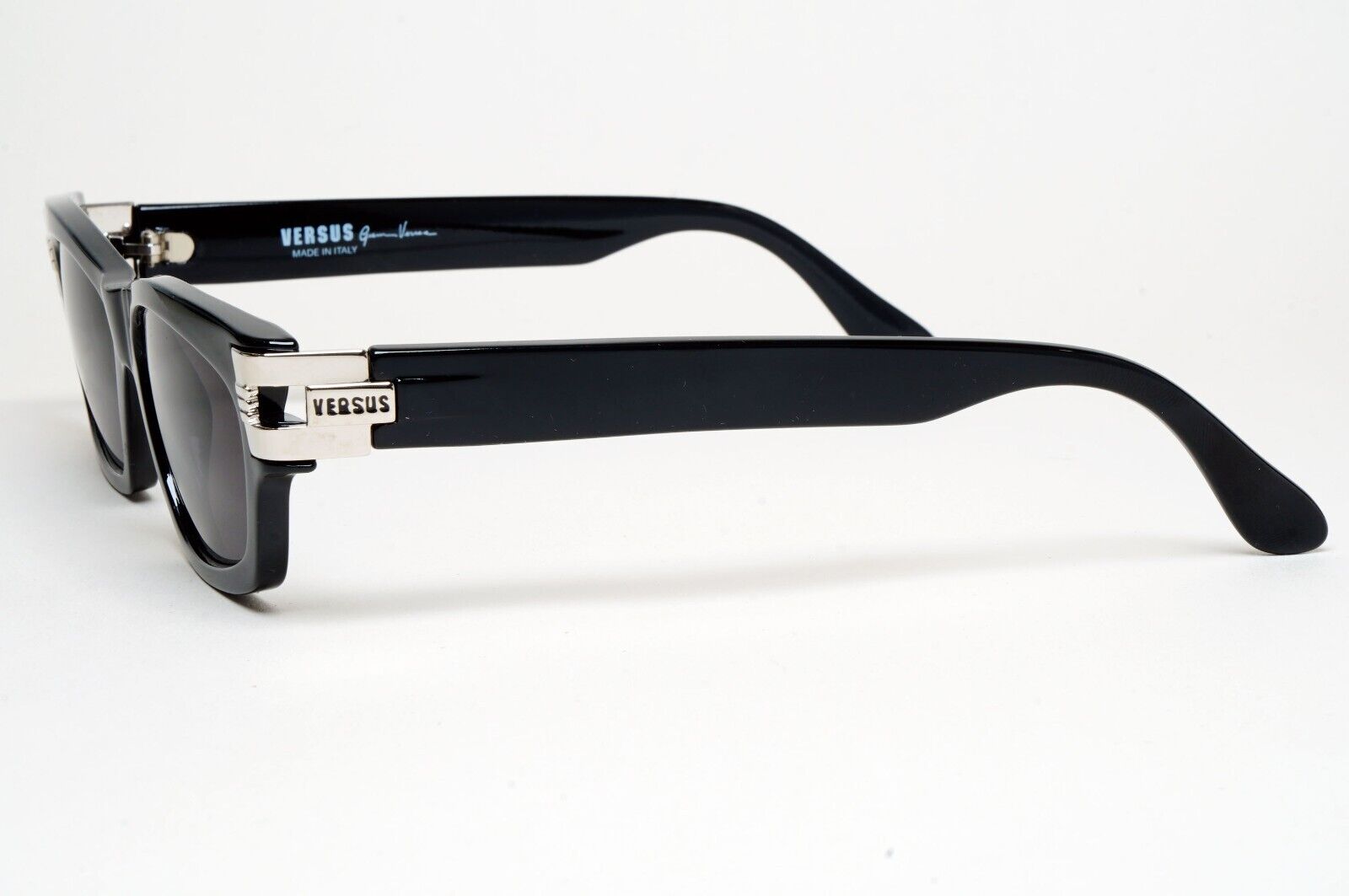 Versus Sunglasses 1996 by Gianni Versace Vintage Black Silver MOD E29 COL 852