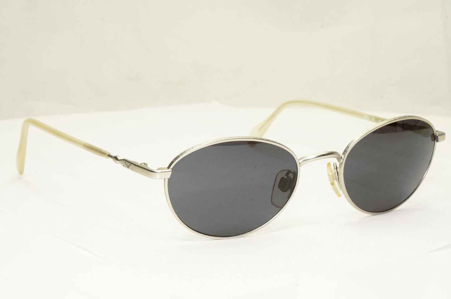 Emporio Armani 1997 Vintage Sunglasses Mens Womens Oval Silver Metal 069-S 881