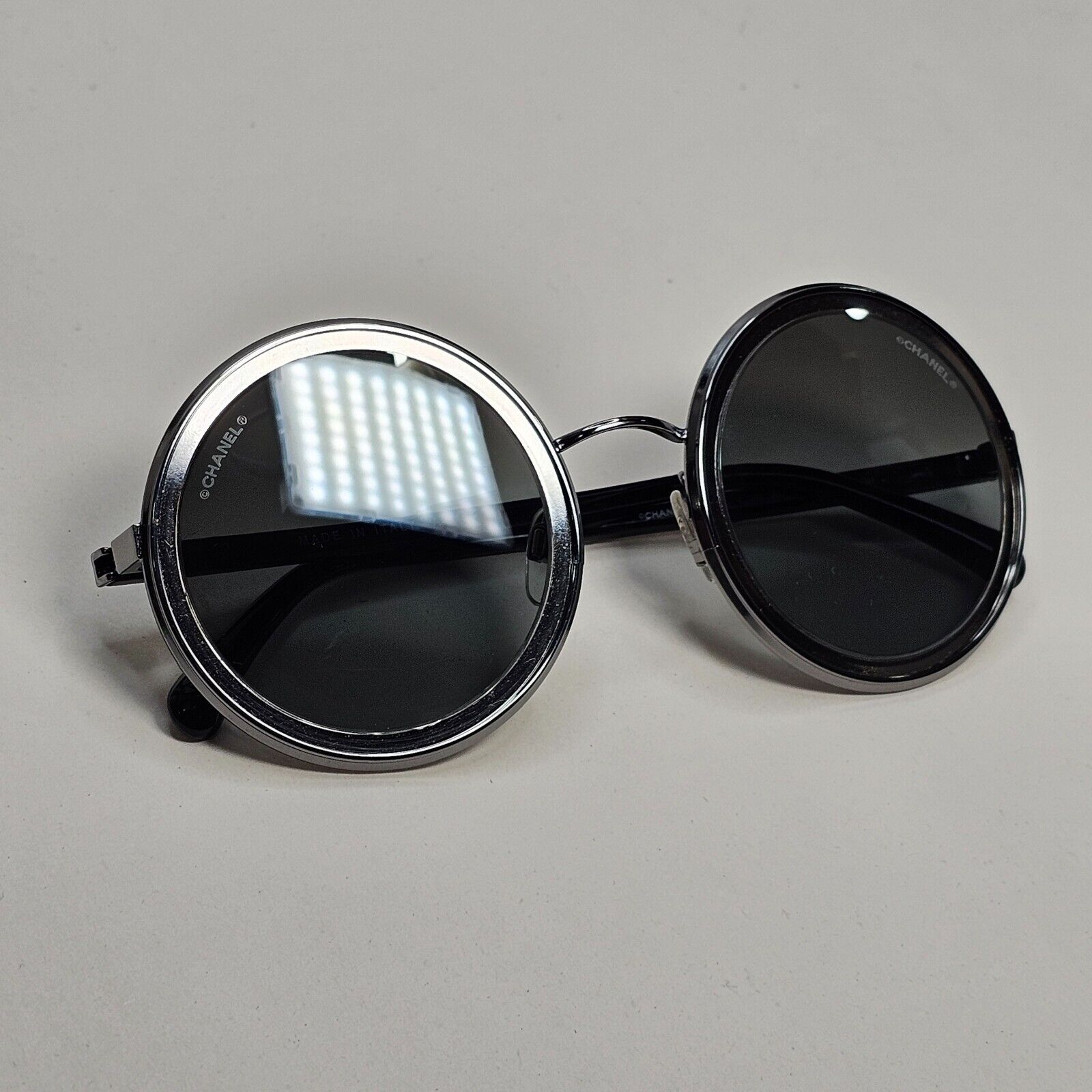 Chanel Sunglasses Round Mirror Grey Silver Black Circle 4226 c.108/W6 [a] 210924