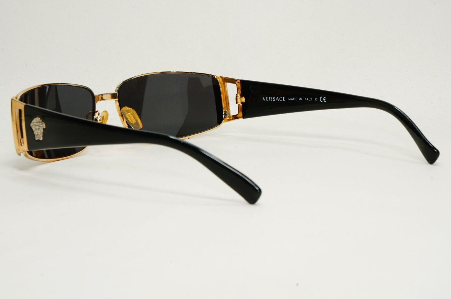 Versace Sunglasses 2003 Vintage Gold Black Rectangle MOD 2021 1002/13 081024