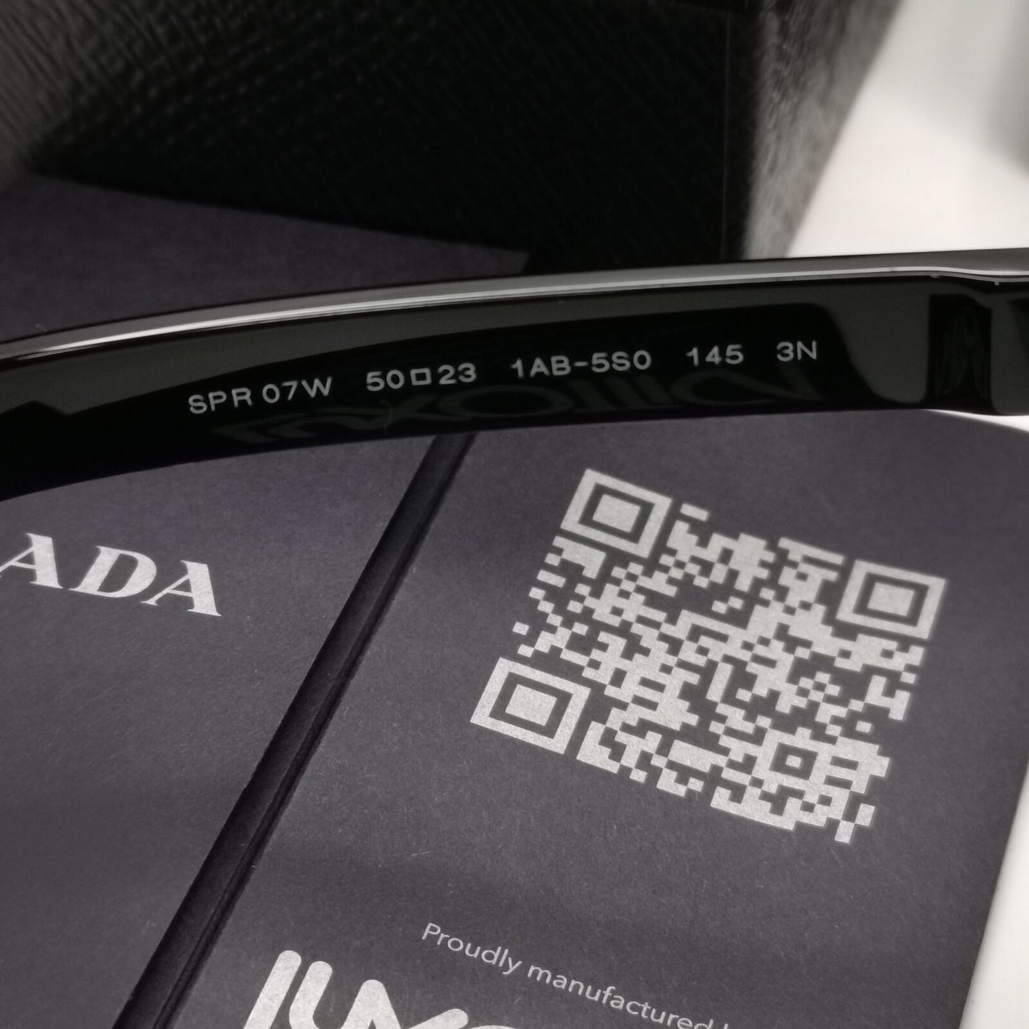 Prada Sunglasses Black Navigator Square Bridge Glossy PR07WS SPR 07W 1AB-5S0