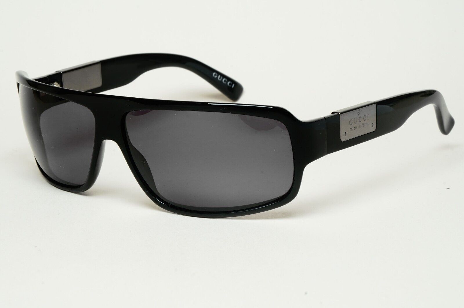 Gucci Sunglasses 2001 Vintage Wrap Black Grey Retro GG 1561/S 807/Y1 210125