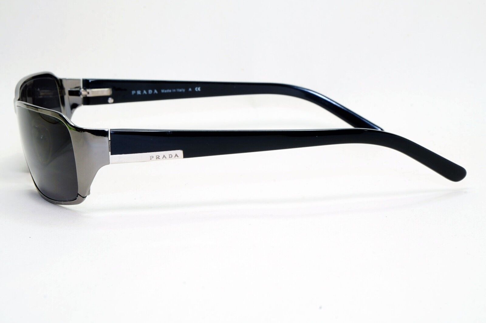 Prada Sunglasses 2006 Gunmetal Black Rectangle PR52FS SPR 52F 5AV-1A1 081024