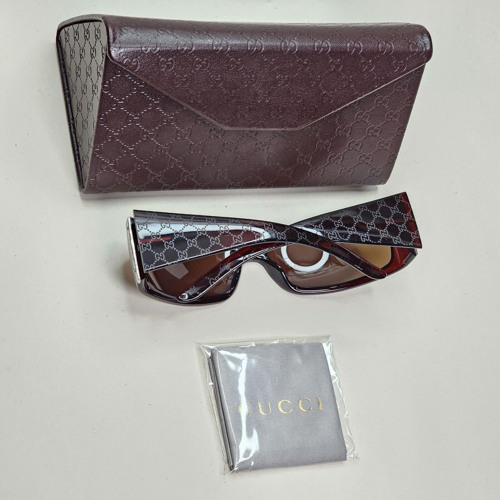 Gucci Sunglasses 2004 Vintage Brown Dark Monogram GG 1564/S RGF8U 011124