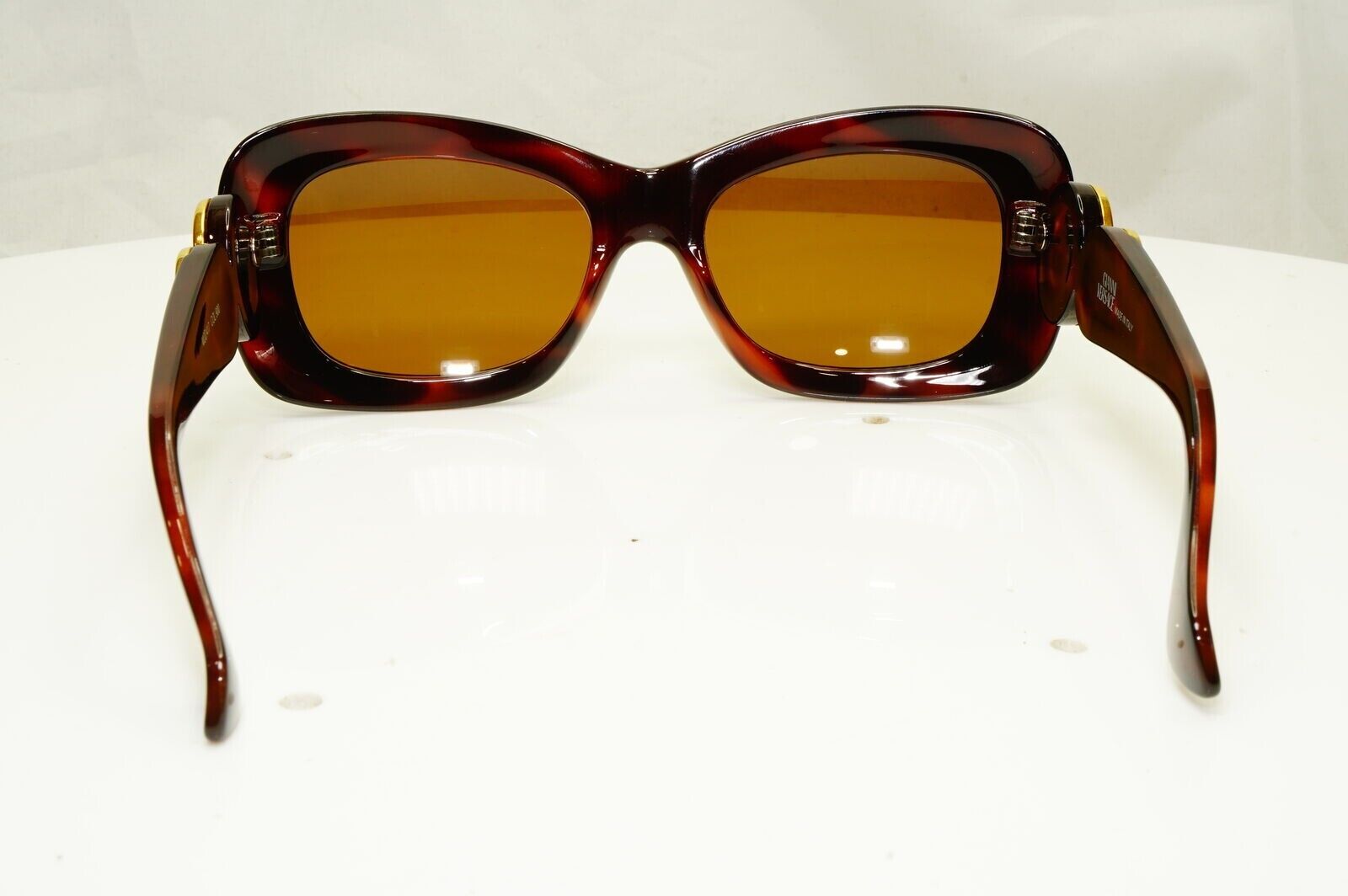 Gianni Versace 1996 Womens Vintage Gold Medusa Sunglasses MOD 417 COL 900