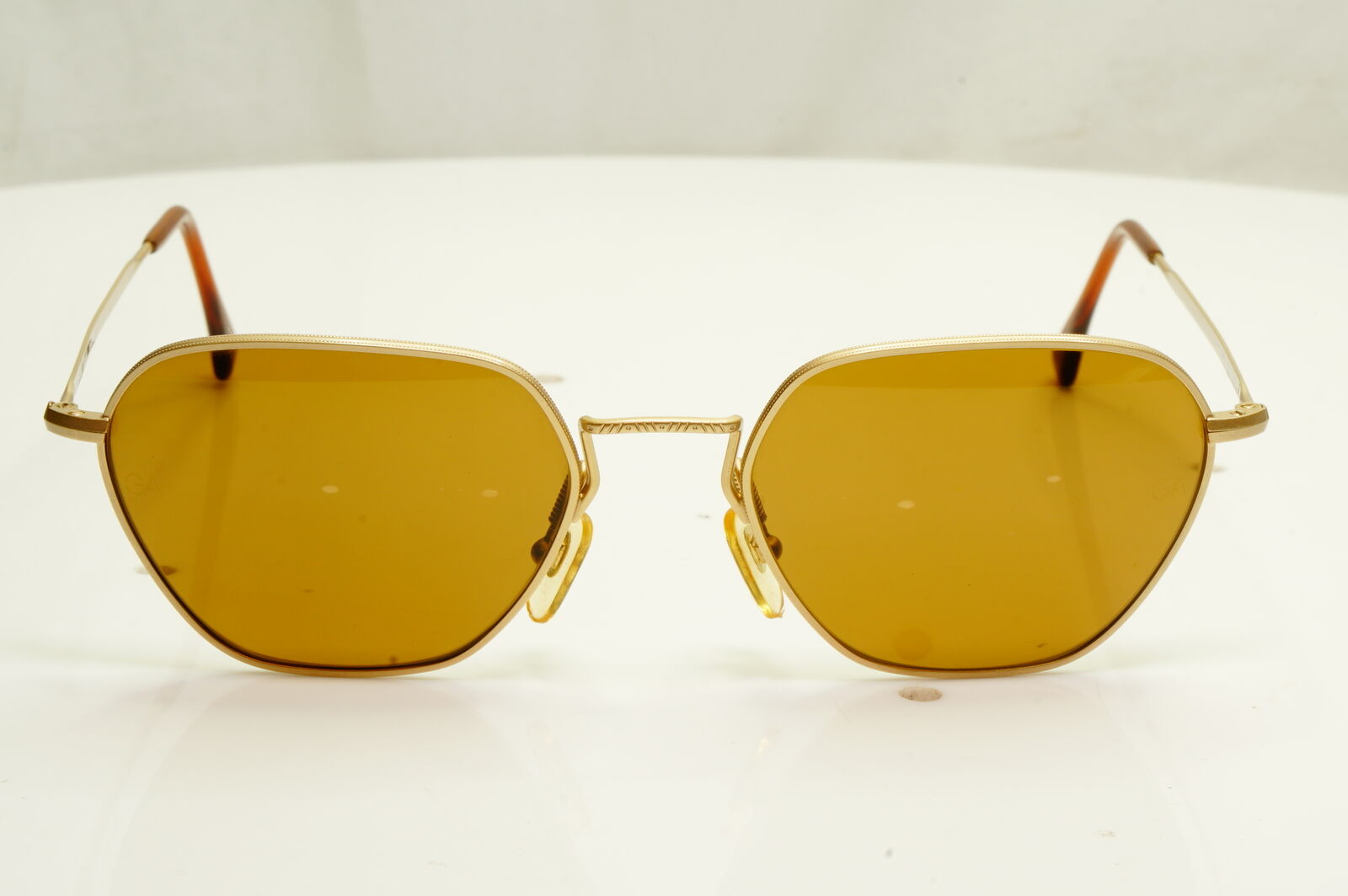 Authentic Giorgio Armani 1997 Vintage Sunglasses Metal Gold Mens Womens 619 703