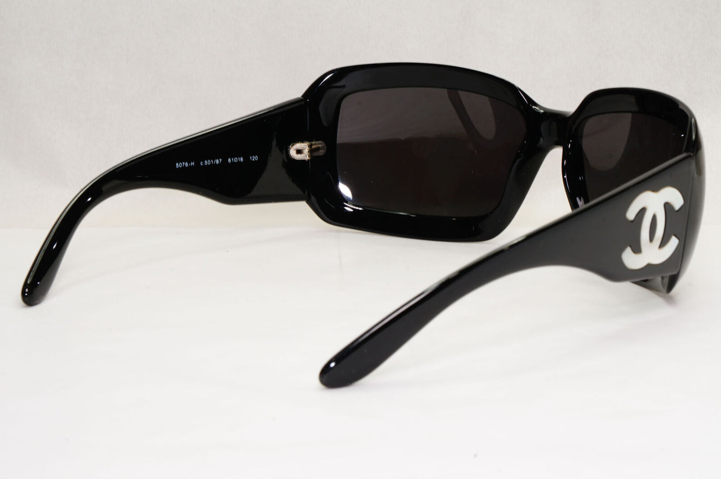 Chanel Sunglasses Mother of Pearl Vintage 2006 Black 5076-H c.501/87 120124