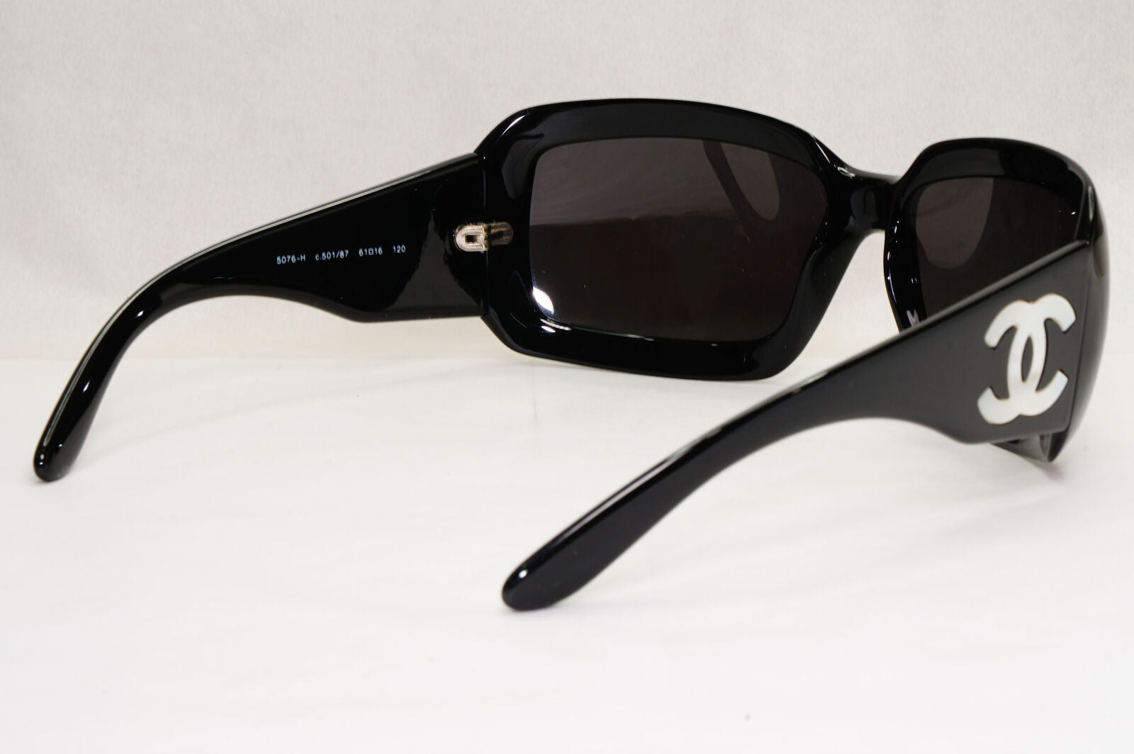 Chanel Sunglasses Mother of Pearl Vintage 2006 Black 5076-H c.501/87 120124