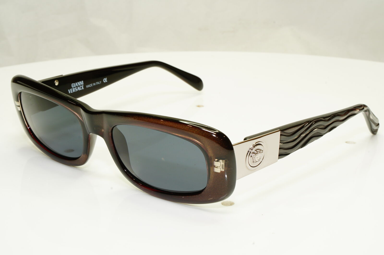 Gianni Versace 1996 Unisex Vintage Brown Medusa Sunglasses MOD 257/M COL 381