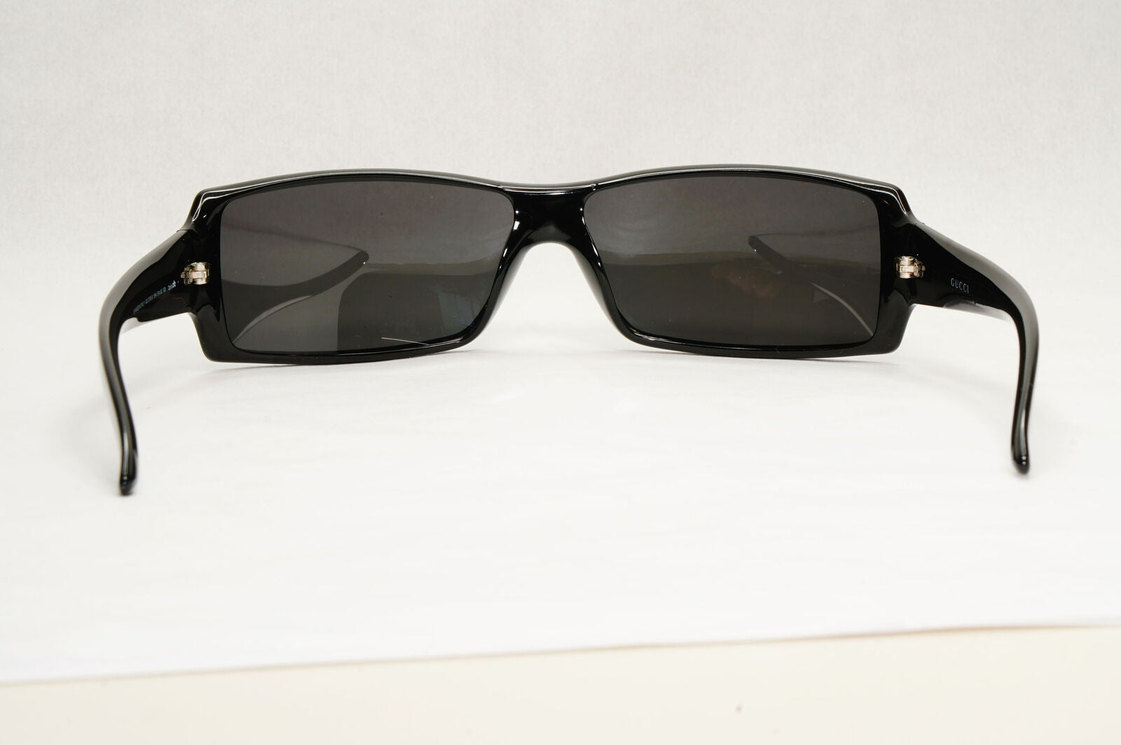 Gucci Sunglasses 1999 Vintage Black Rectangle Wrap Retro GG 2515/S 584 191223