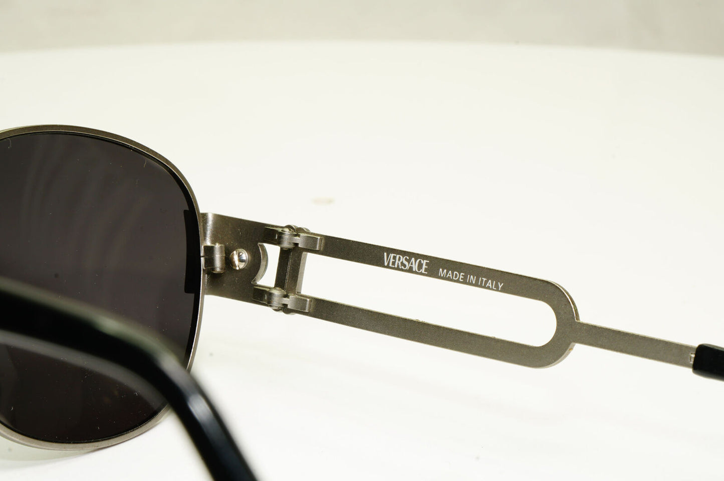 Gianni Versace 1996 Vintage Mens Silver Medusa Metal Sunglasses MOD S57 COL 77M