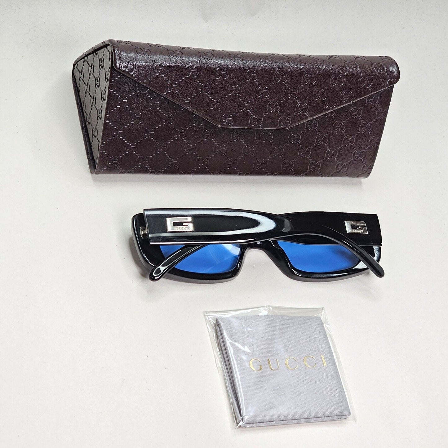 Gucci Sunglasses 1996 Vintage Black Blue Square GG 2409/N/S 807 49mm 141024