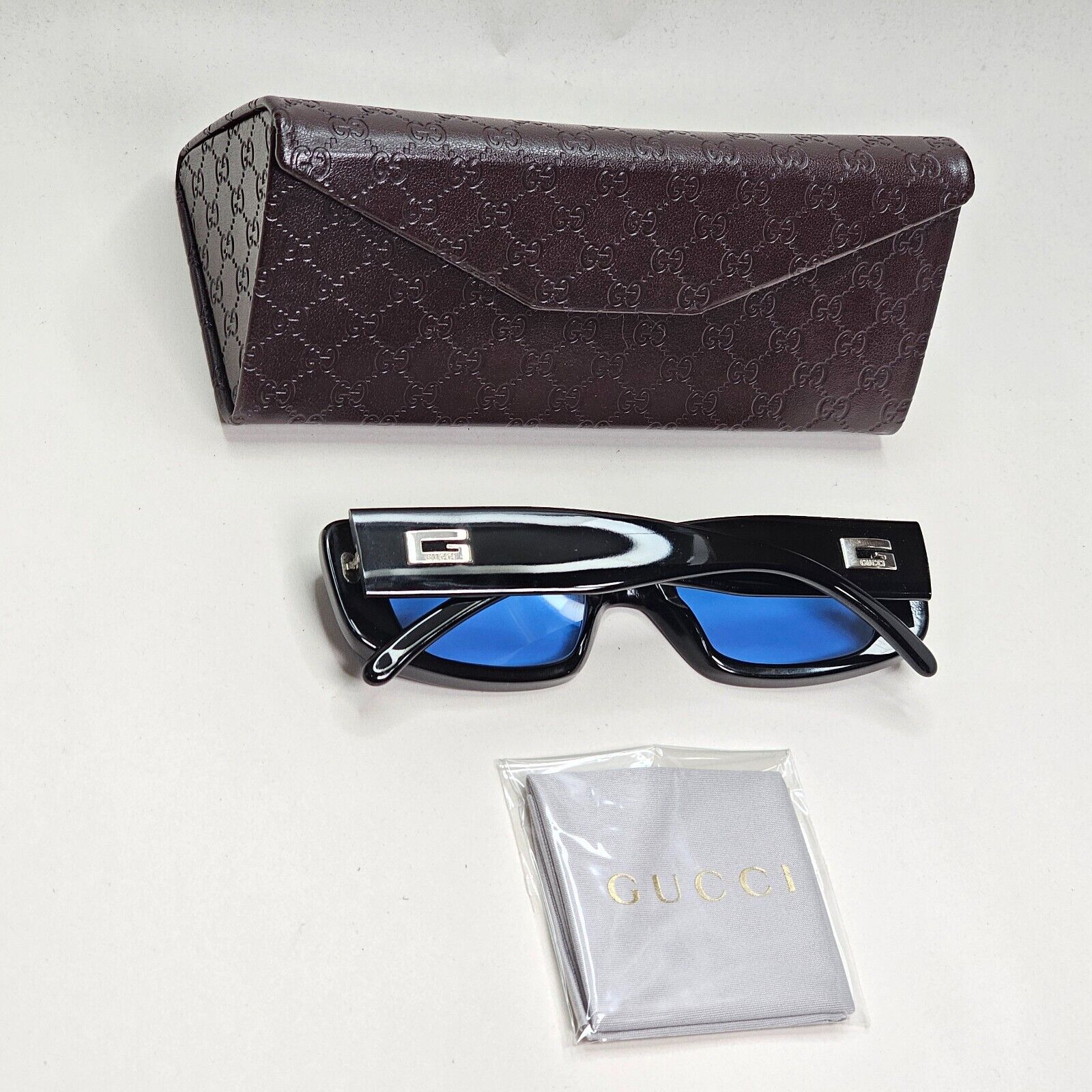 Gucci Sunglasses 1996 Vintage Black Blue Square GG 2409/N/S 807 49mm 141024