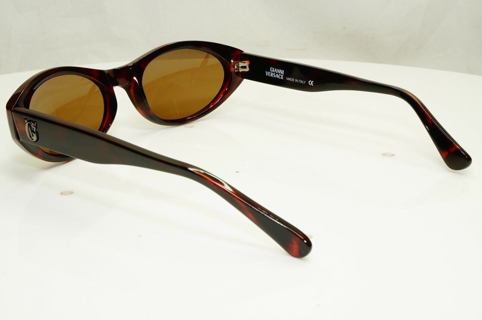Gianni Versace 1996 Unisex Vintage Brown Sunglasses GV MOD 470/G COL 900