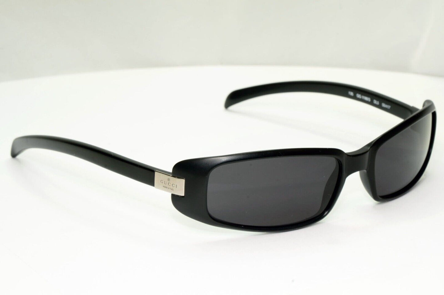 Gucci 1998 Vintage Sunglasses Black Matte Wrap Rectangle GG 1188/S DL5 301024