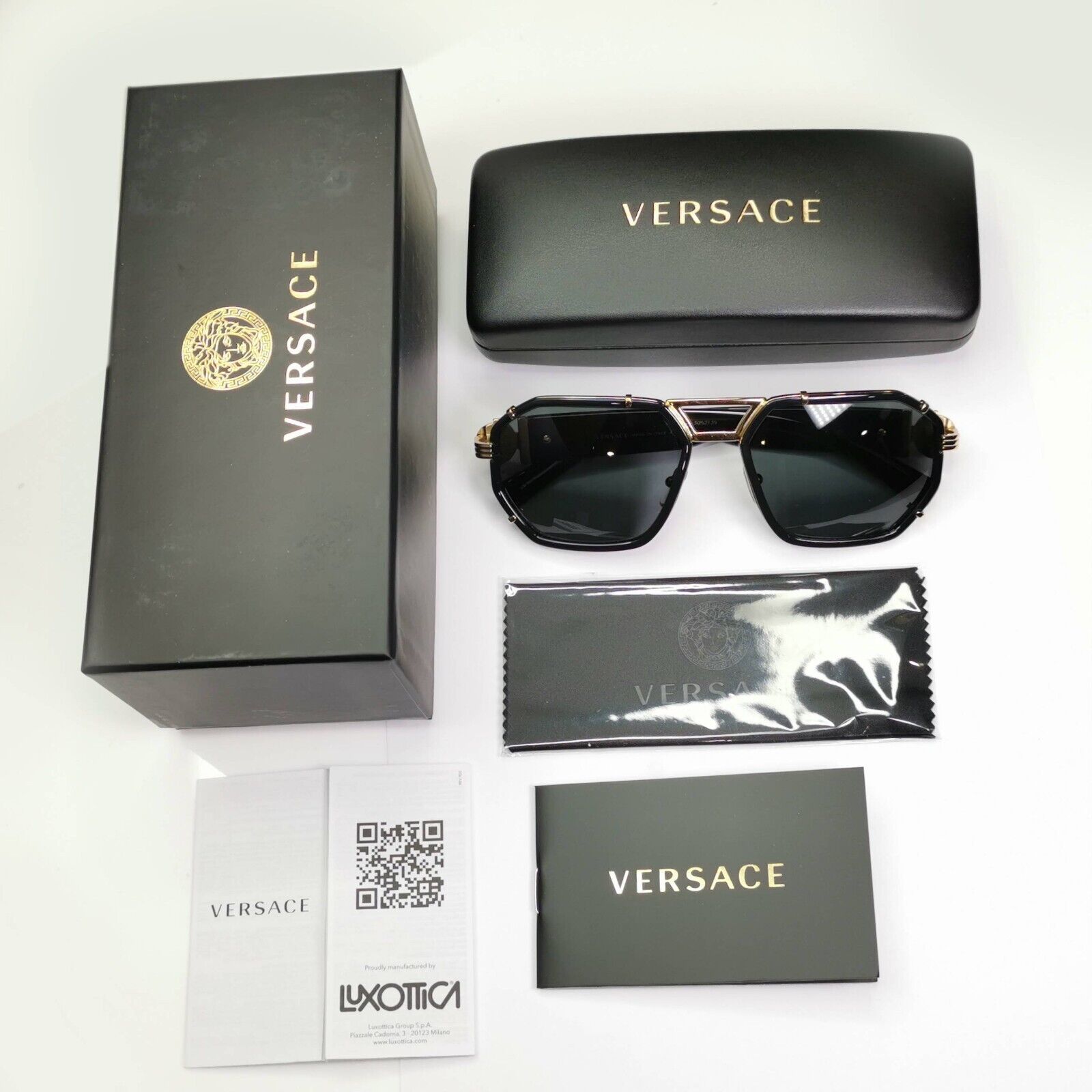 Versace Sunglasses Black Gold Medusa Angular Navigator MOD VE 2228 1002/87 58mm
