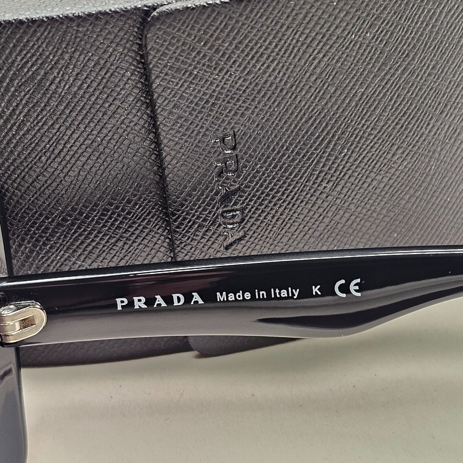 Prada Sunglasses Black Cat Eye Grey Gradient PR19MS SPR 19M 1AB-3M1 091124