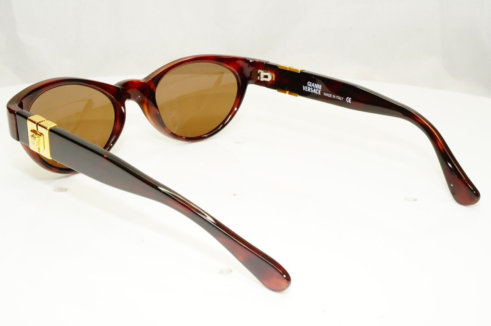 Gianni Versace 1996 Unisex Vintage Gold Medusa Sunglasses MOD 457/A COL 900