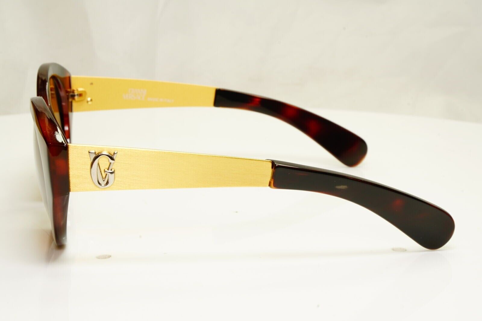 Gianni Versace 1996 Womens Vintage Gold Brown Sunglasses MOD 463/A COL 900