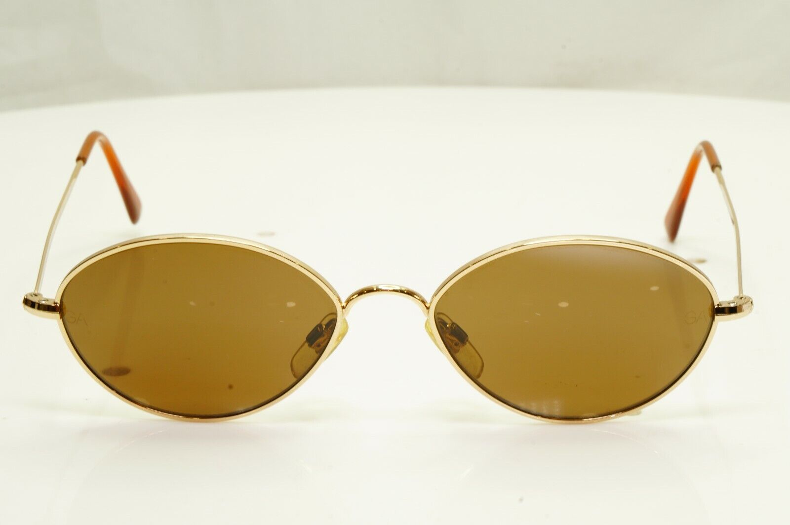 Authentic Giorgio Armani 1997 Vintage Sunglasses Metal Gold Mens Womens 221 743