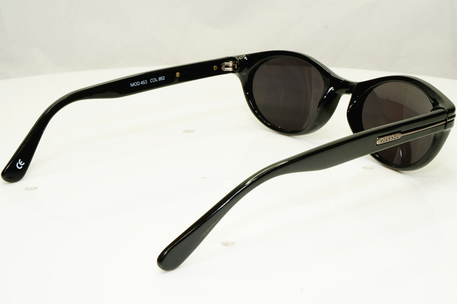 Gianni Versace 1996 Mens Unisex Vintage Glossy Black Sunglasses MOD 453 COL 852