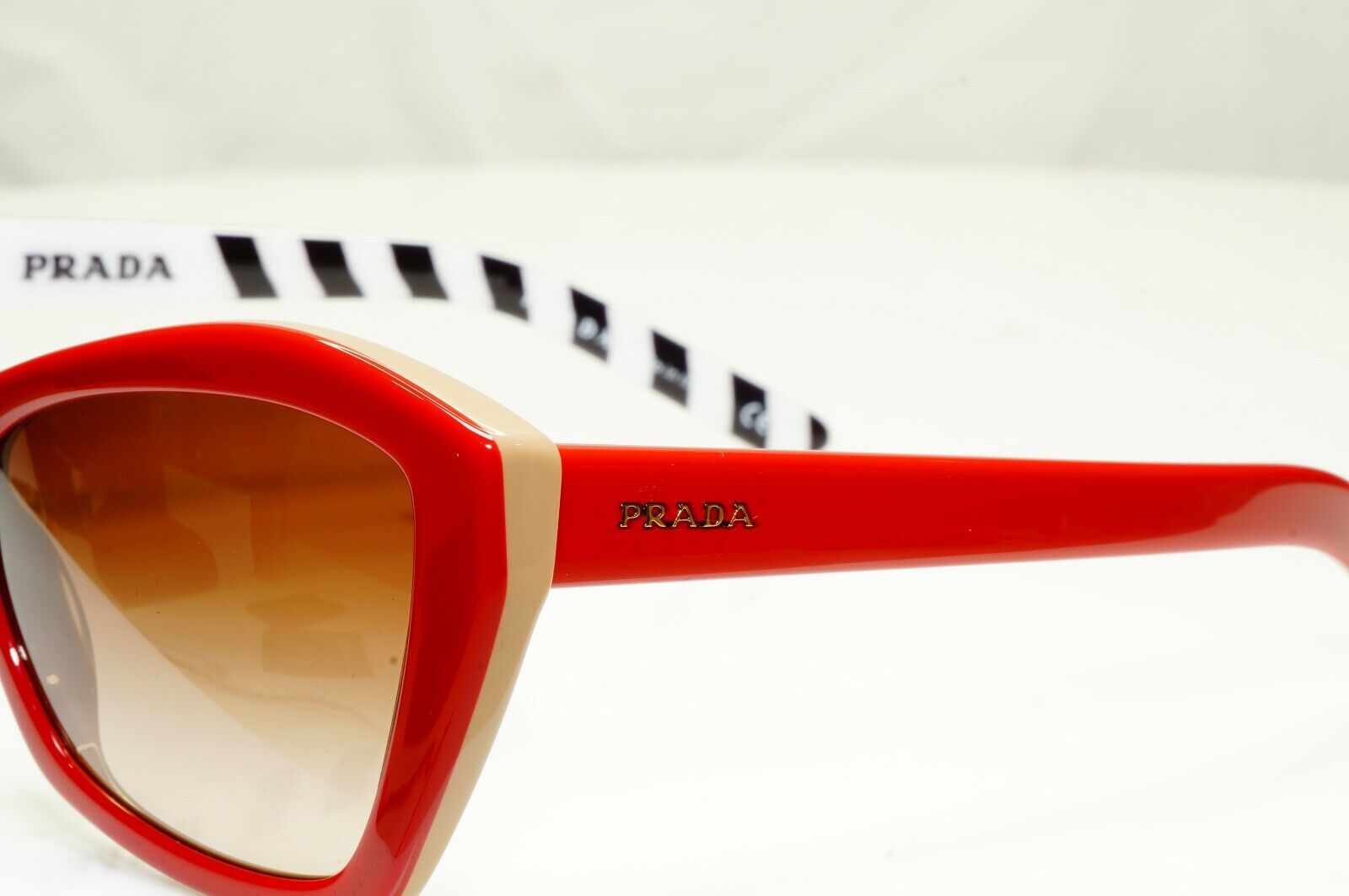 Prada Red Brown Sunglasses Ultravox Fashion Blogger Womens SPR 07X 543-6S1