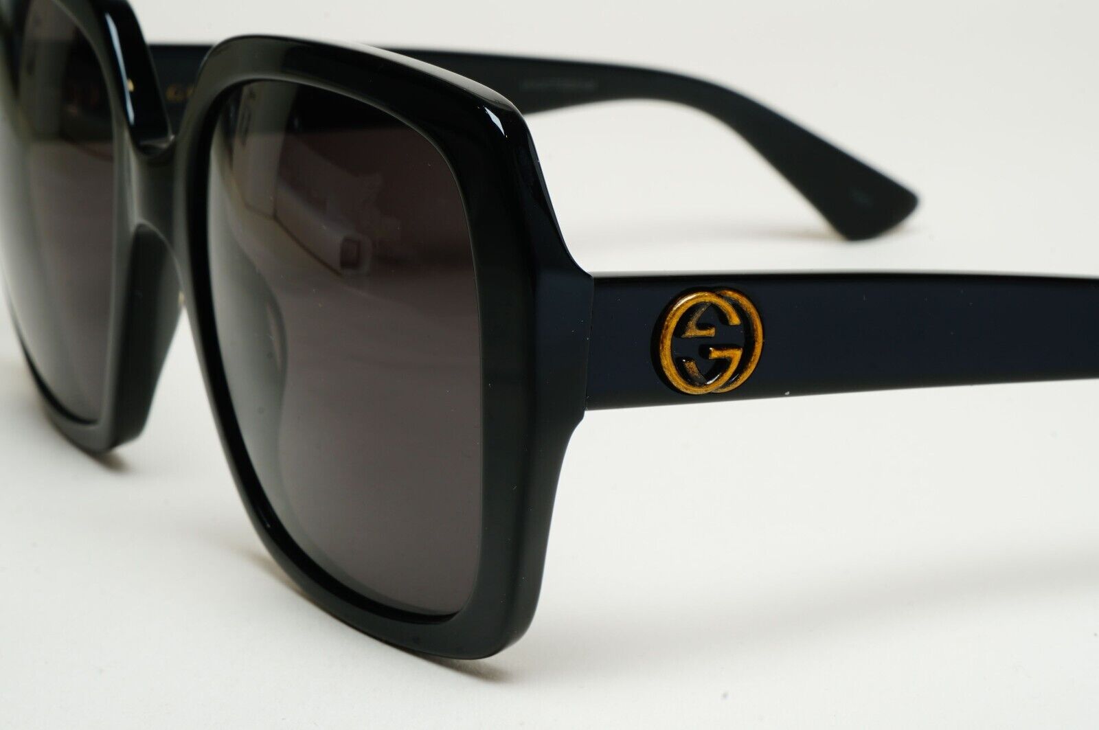 Gucci Sunglasses 2017 Bee Black Square Oversized Large GG0096S 001 120125