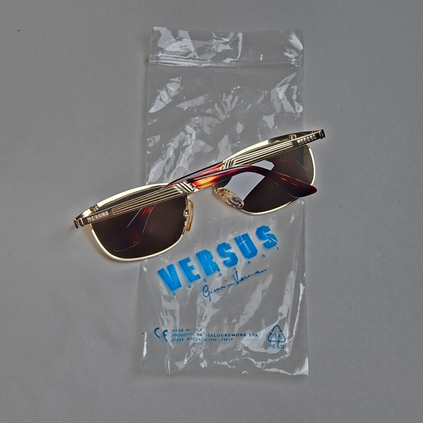 Versus Sunglasses 1996 by Gianni Versace Vintage Gold Brown MOD F01 COL 030