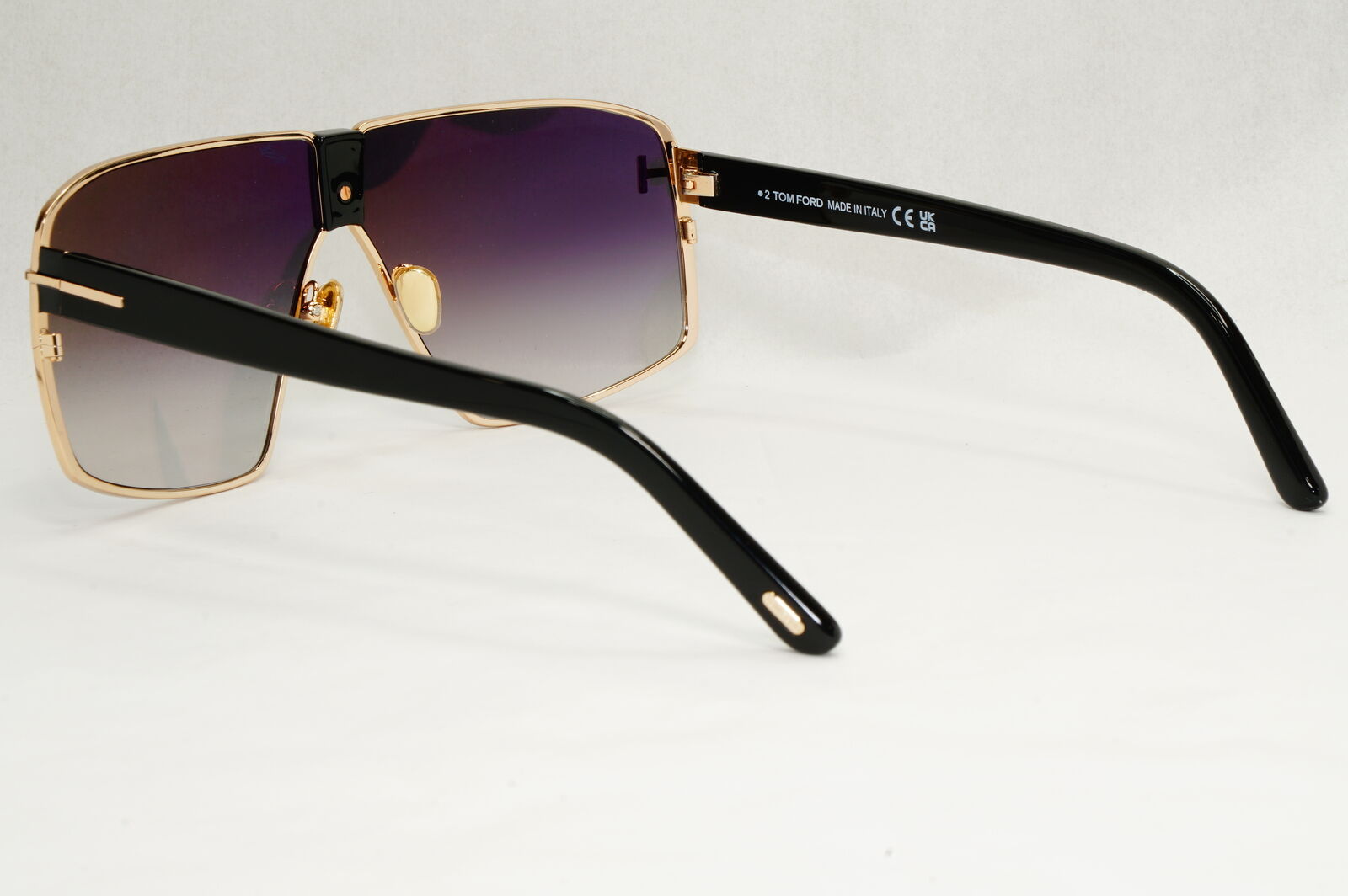 Tom Ford Sunglasses Reno Black Gold Grey Gradient Navigator FT0911 TF 911  28B