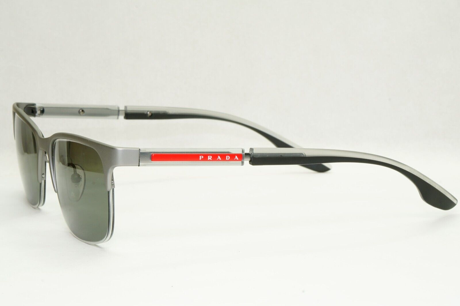 Prada Sunglasses Polarized Grey Silver Mirror Square PS55OV VPS 55O DG1-1O1 52mm