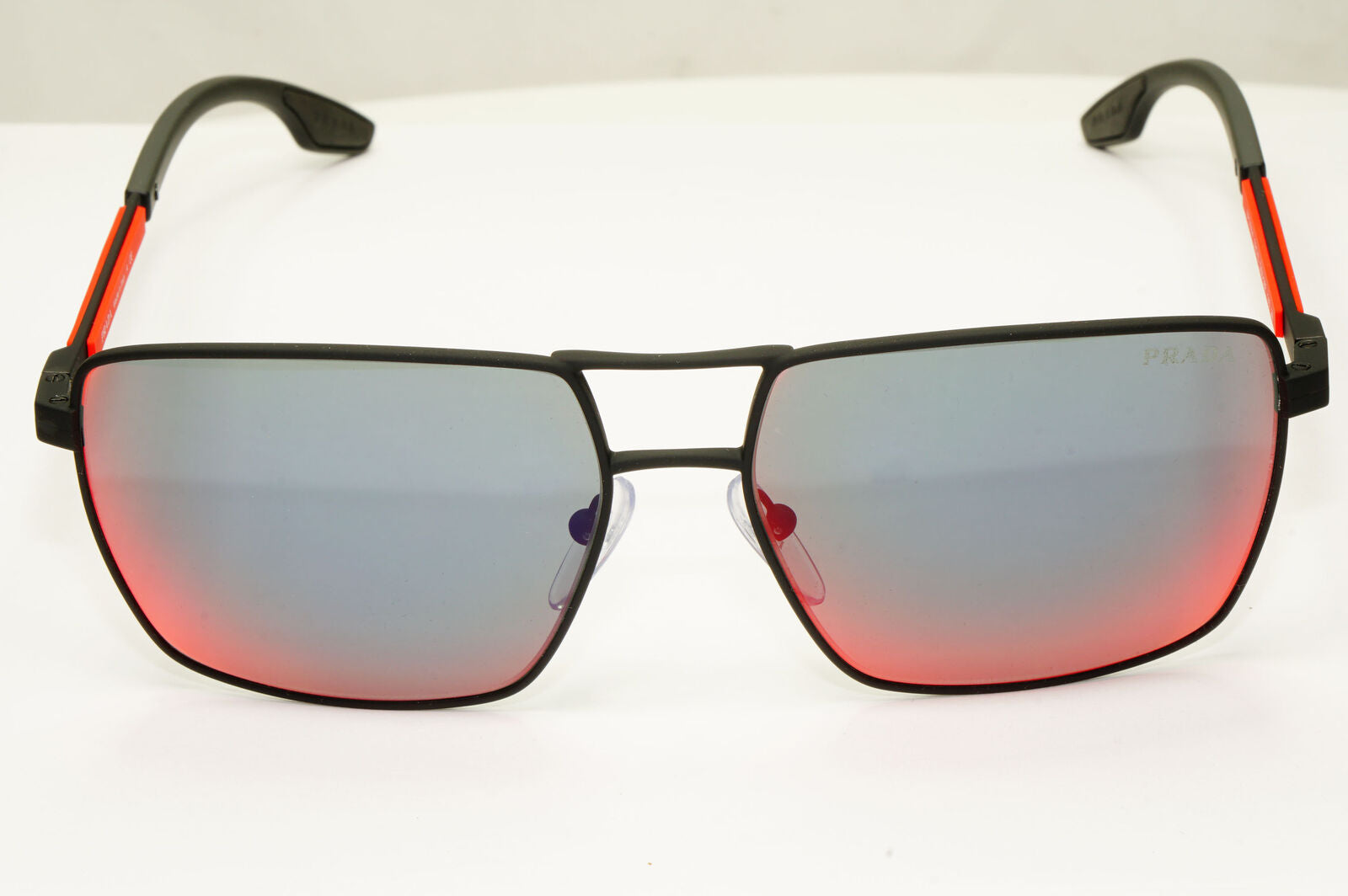 Prada Black Mirror Chameleon Sunglasses Square Red Blue SPS 50W PS50WS DG0-08F