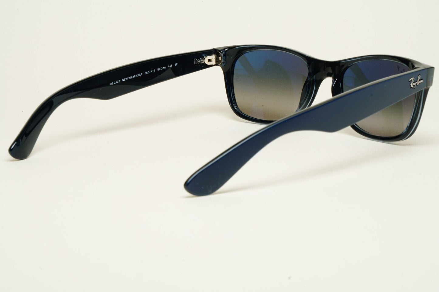 Ray-Ban Sunglasses Polarised New Wayfarer Blue Graident RB 2132 6607/78 52mm