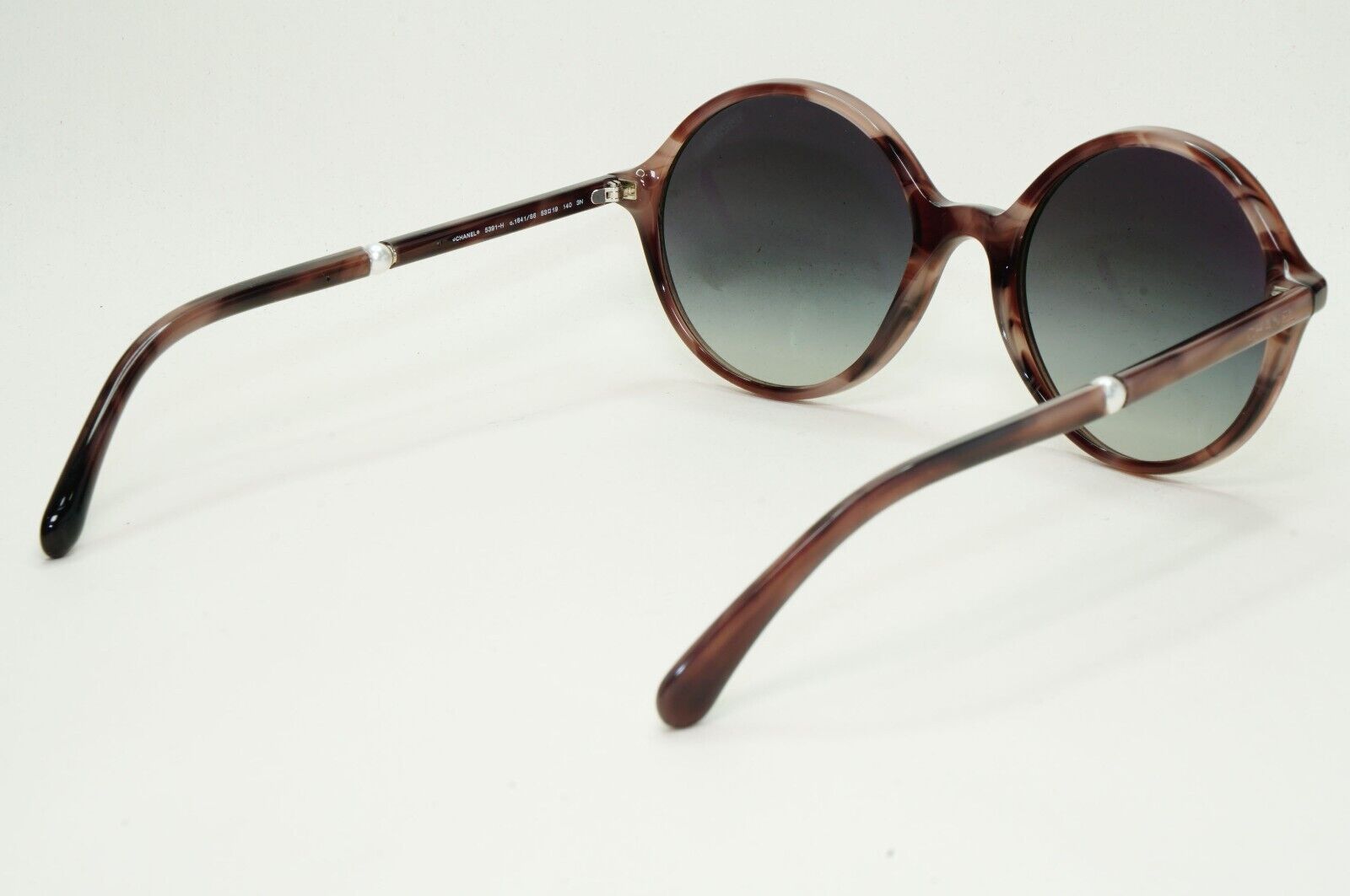 Chanel Sunglasses Pearl Brown Tortoiseshell Grey Gradient Round 5391-H c.1641/S6