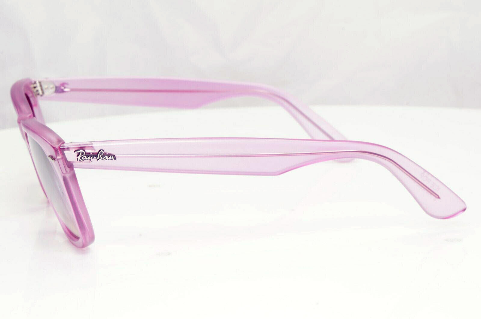 Ray-Ban Sunglasses Wayfarer Special Ice Pop Strawberry Lilac RB 2140 6056/32