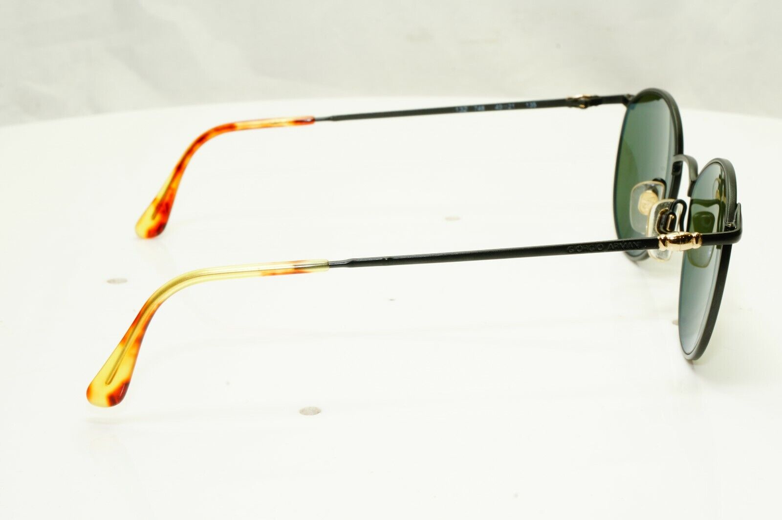 Authentic Giorgio Armani 1997 Vintage Sunglasses Black Green Mens Womens 132 748