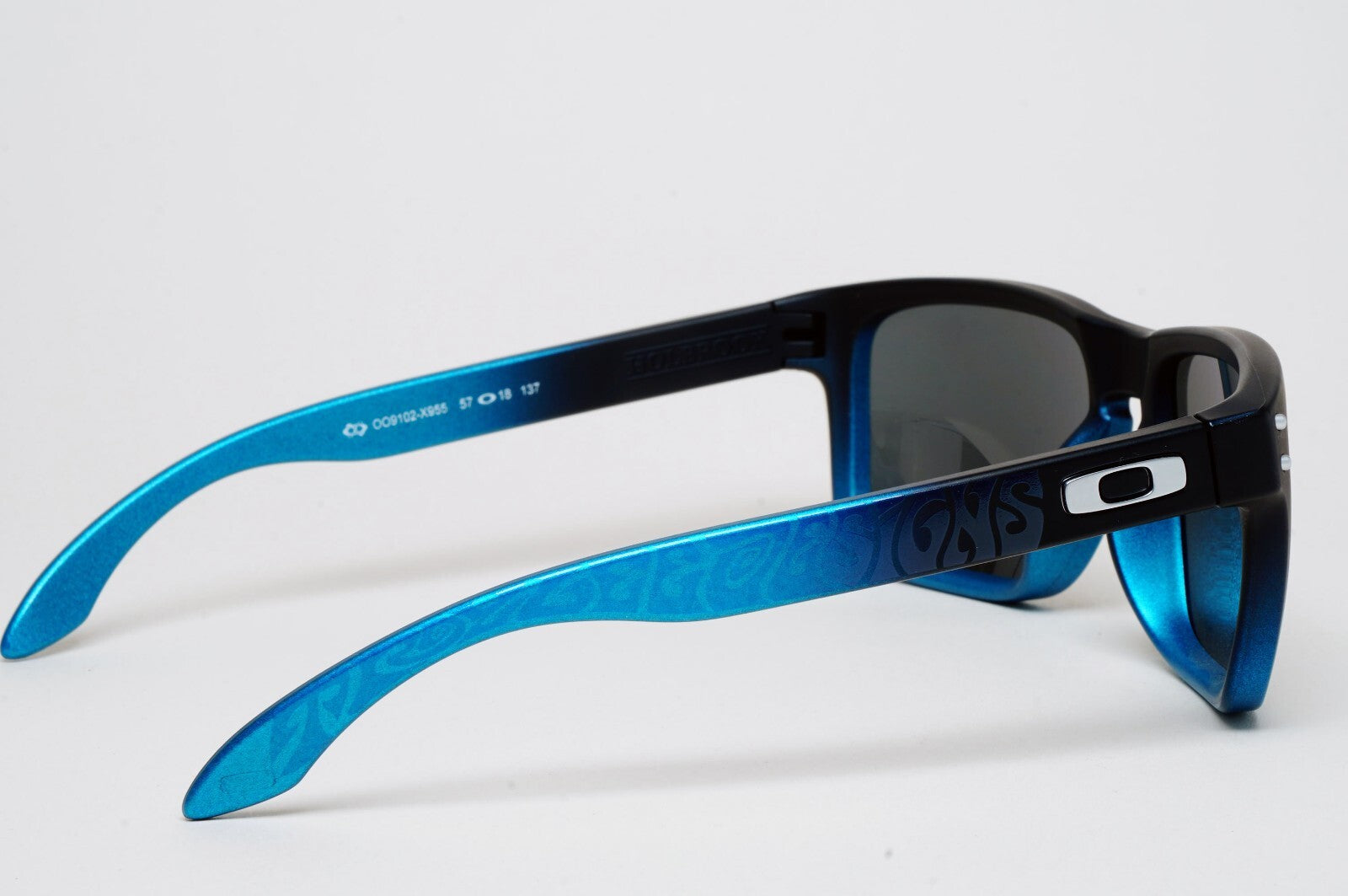 Oakley Sunglasses Holbrook Troy Lee Design Limited Edition Blue Black OO9102 X9