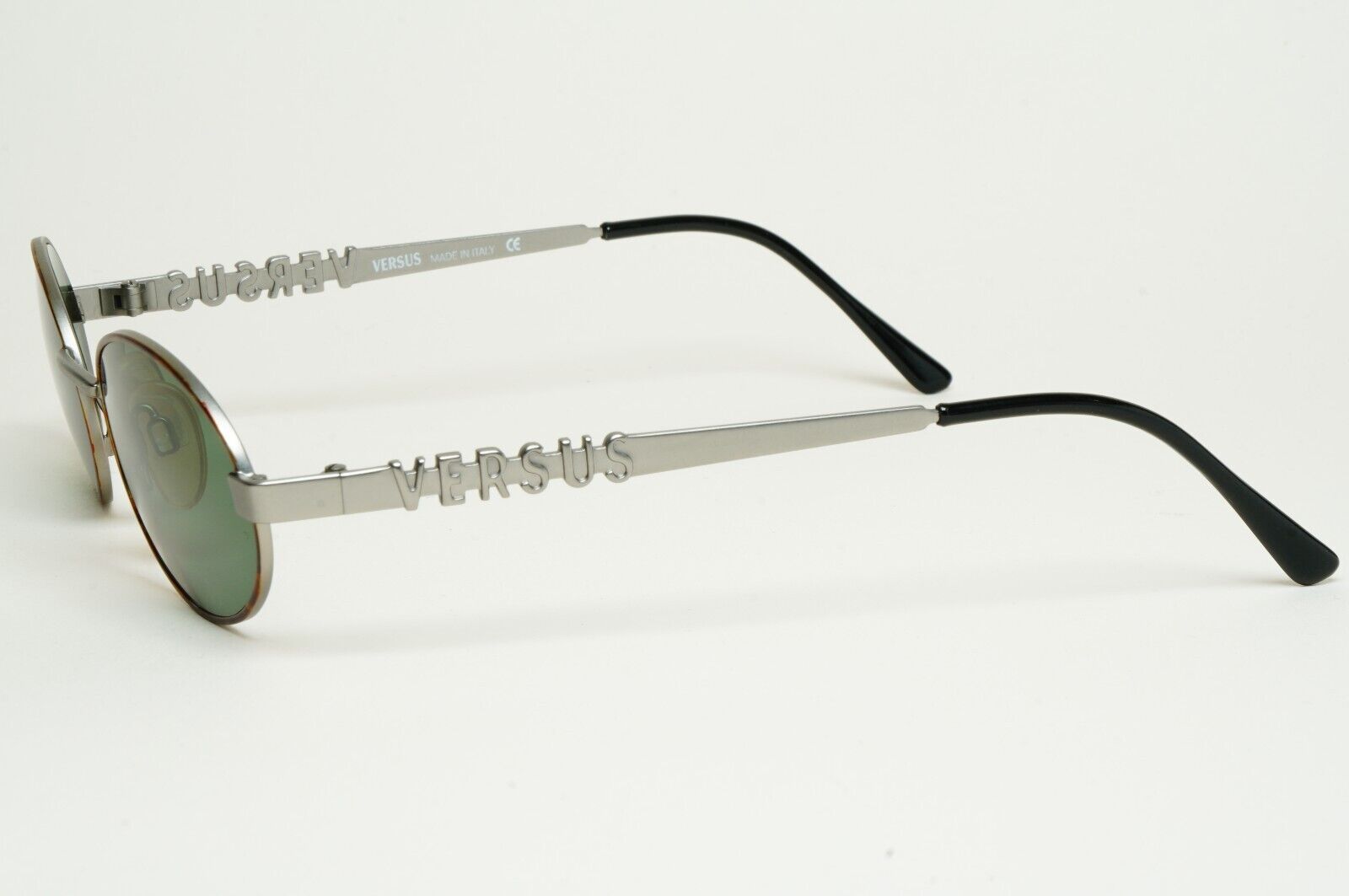 Versus Sunglasses 1996 by Gianni Versace Vintage Gunmetal Green MOD R26 COL 27M