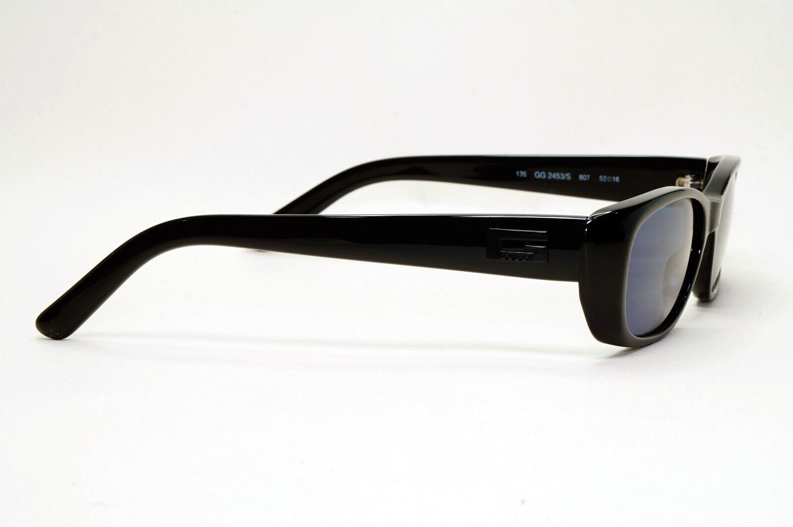 Gucci Sunglasses 1997 Vintage Black Grey Rectangle GG 2453/S 807 52mm 011124