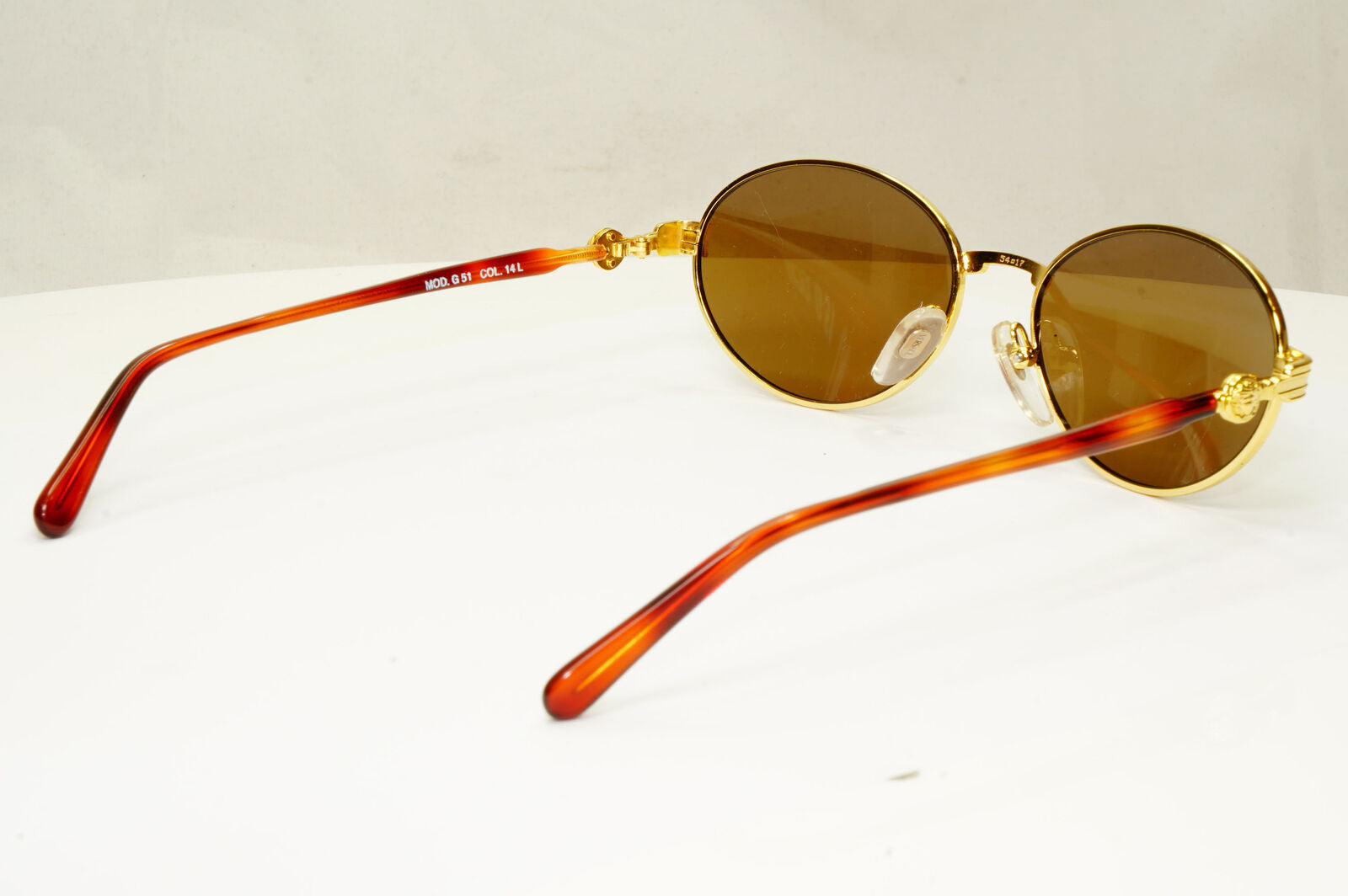 Gianni Versace 1995 Vintage Gold Medusa Unisex Metal Sunglasses MOD G51 COL 14L
