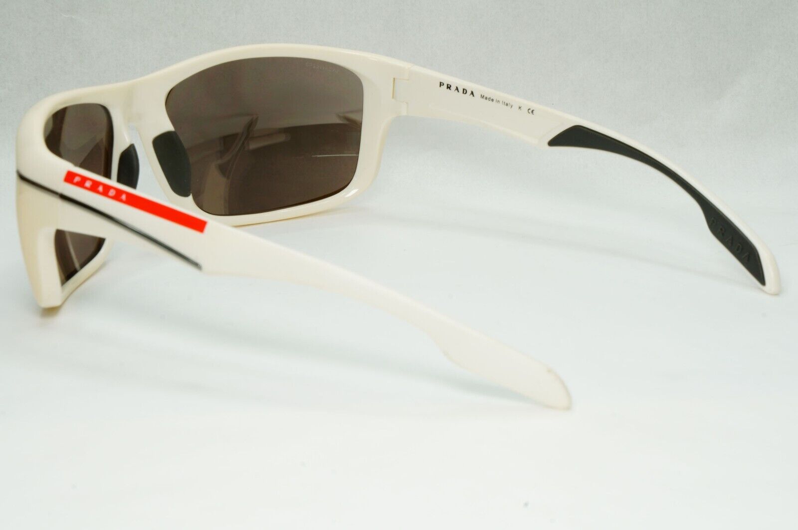 Prada Sunglasses 2012 White Grey Mirrored Silver PS01NS SPS 01N NAV-1C0