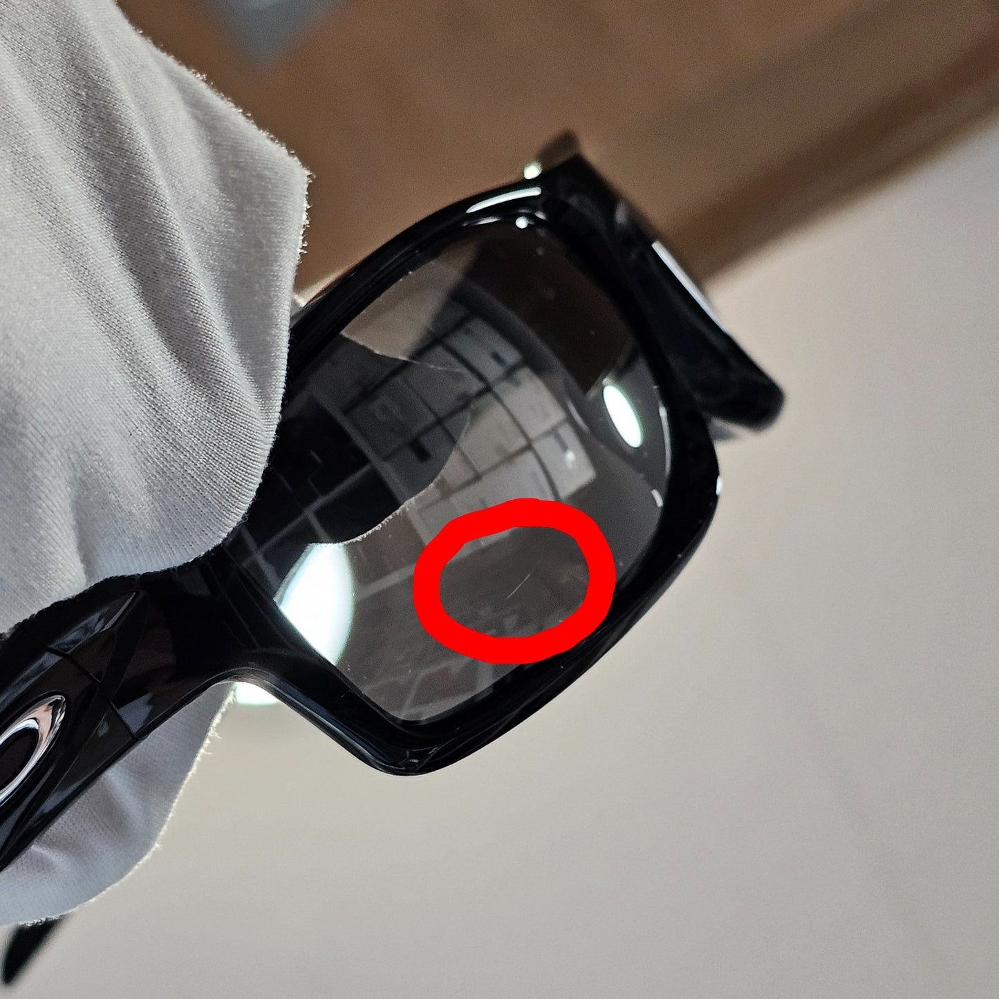 Oakley Sunglasses Polarized Canteen Black Polished Iridium Glossy OO 9225 01 [a]